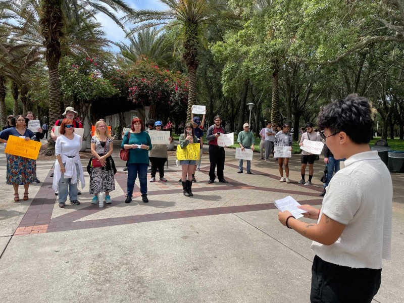 Rally demands drop the charges against the Tampa 5.