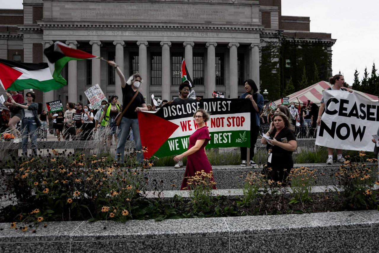 Minneapolis students protest at the inauguration of new University of Minnesota president demanding divestment from apartheid Israel.  | Staff/Fight Back! News