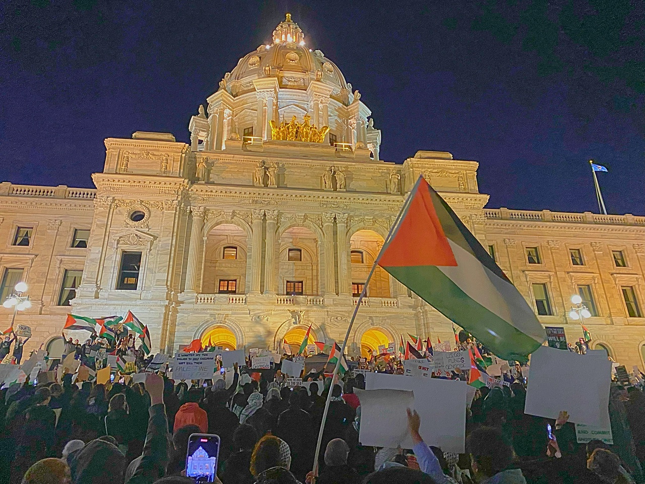Massive rally for Palestine at Minnesota State Capitol.  | Fight Back! News/Meredith Aby