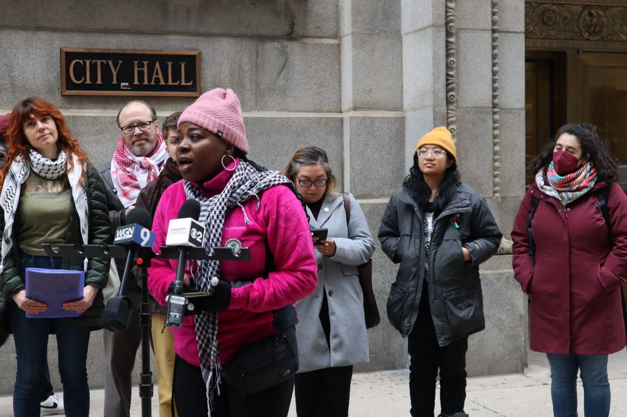 Coalition to March on the DNC demands permits for march during a Chicago press conference.  | Fight Back! News/staff