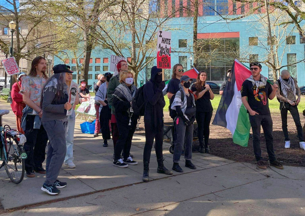 Portland, Oregon protesters stand with Palestine. | Fight Back! News/staff