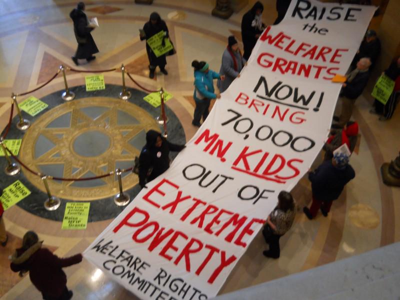 Welfare Rights Committee demands MN lawmakers “Raise the welfare grants now.”