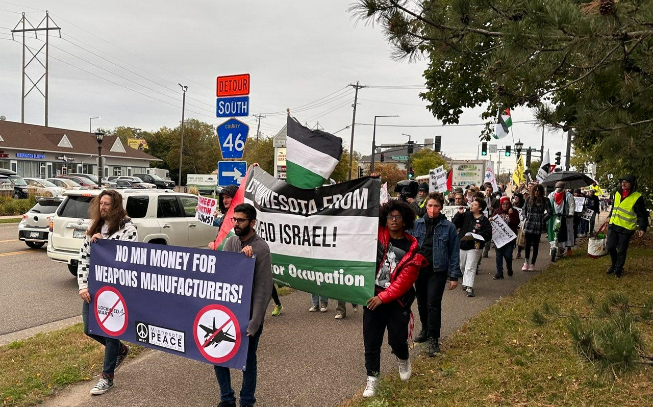 Anti-war activists march in Saint Paul, Minnesota against Lockheed Martin war profiteers. | Fight Back! News/staff