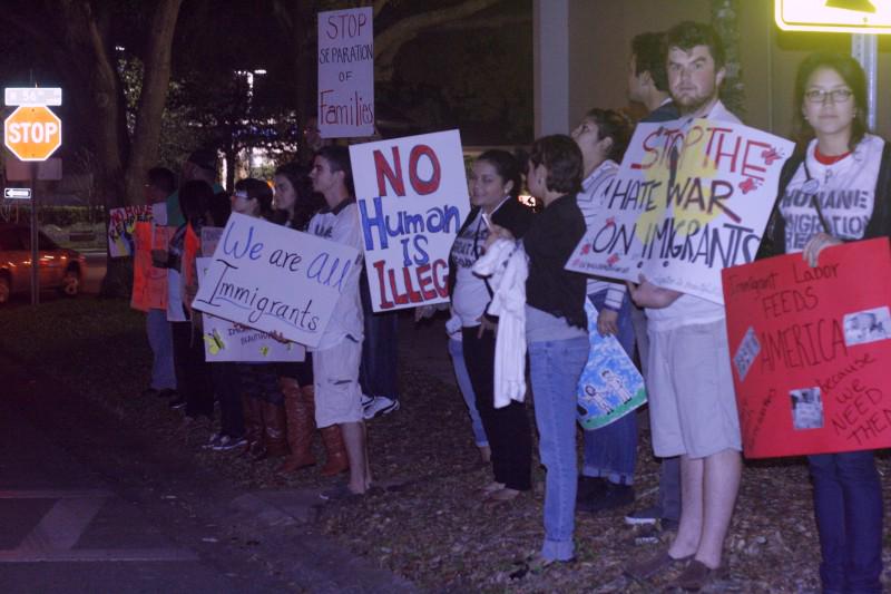 FL protesters demand 'legalization for all'.