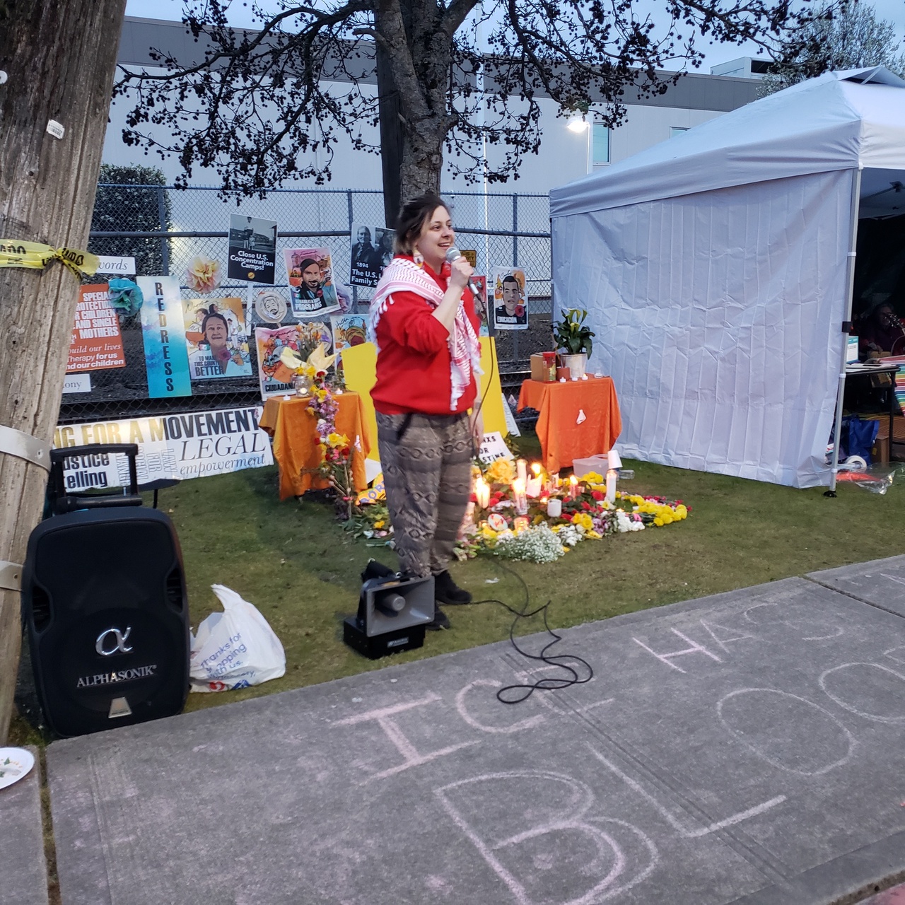 Vigil outside Northwestern Detention Center. | Fight Back! News/staff