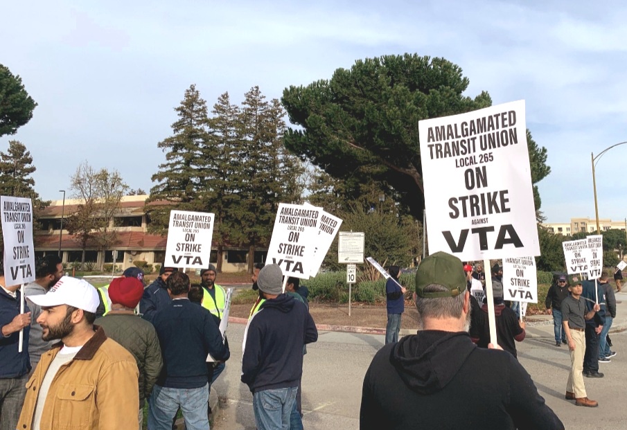 Santa Clara Valley Transportation Authority transit workers on the picket line.
