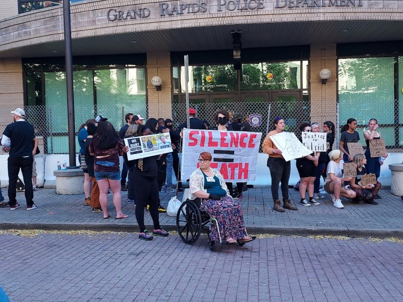 Grand Rapids protest against police crimes