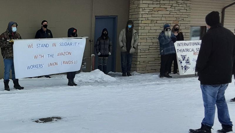 Michigan workers stand with Amazon union drive.