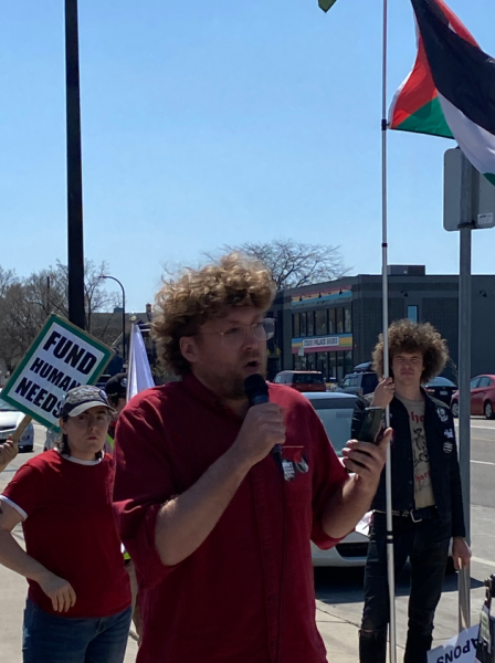 Minnesota protest demands end to U.S. intervention in the Ukraine.